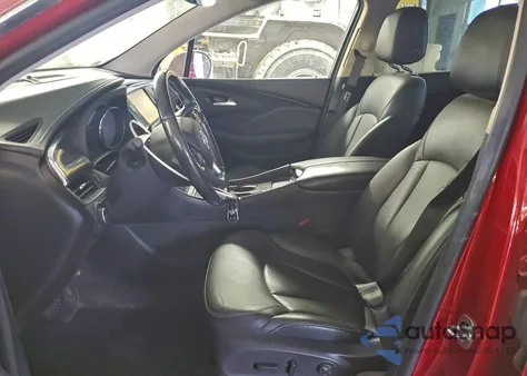 2017 Buick Envision Essence z USA, uszkodzony, nr VIN LRBFXBSA5HD069194